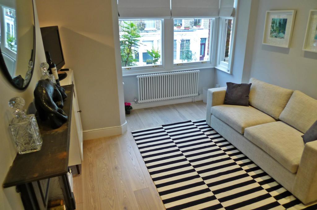 Sparkling Apartment In Kensington Olympia London Eksteriør billede